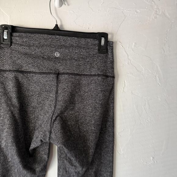 Lululemon‎ Pants Womens 6 Gray Black Herringbone Wunder Under High Rise Leggings - Picture 8 of 10